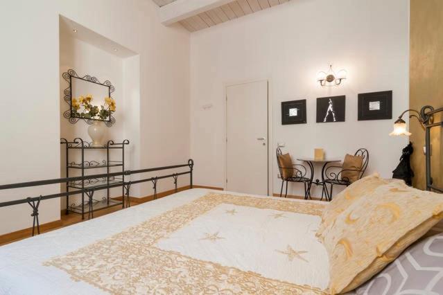 Marina Di Castello Bed & Breakfast 2*